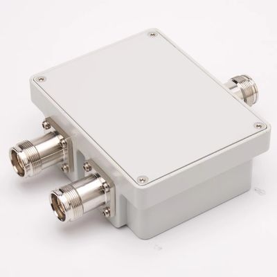 4.3-10 F Интерфейс Двухдиапазонный низкопимный комбинатор 380-960 1710-2700 МГц Двухдиапазонное покрытие