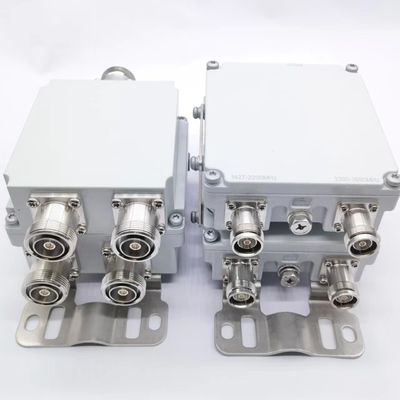 Внутренний/внешний IP65 698-2700MHz 4.3-10-F DIN-F RF комбинатор с компактным пакетом