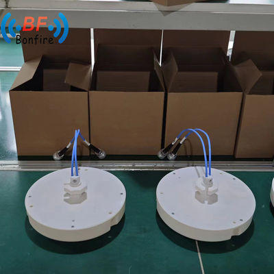 VSWR 1.5 Patch Panel Antenna для мобильного сигнала-бустера широкополосного 3300-4000MHz LTE N типа