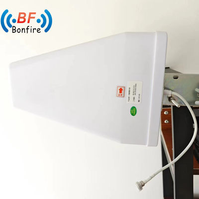 Внутренняя антенна 698-4000МГц 2/3/5dBi для 4G 5G Сигнальный усилитель Усилительной способности
