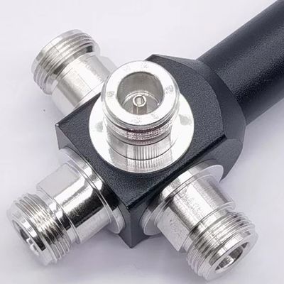 OEM/ODM Ультраширокополосный 4-управленный низко-пимный реактивный высокомощный разделитель 617-4000МГц 4,3-10 F