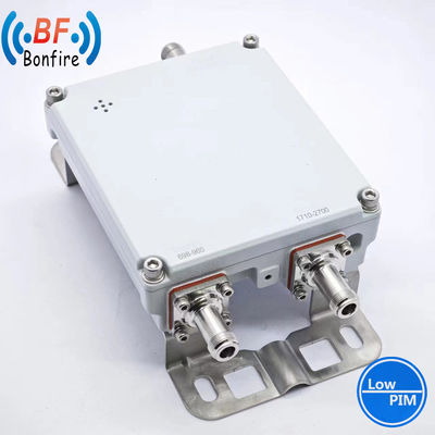 4.3-10 F / DIN-F Duplexer для встроенного пакета Das Размер 15.00cm * 13.00cm * 10.00cm