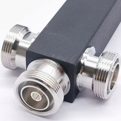 Ультраширокополосный 2/3/4 Way Low Pim Reactive High Power Splitter 698-3800MHz
