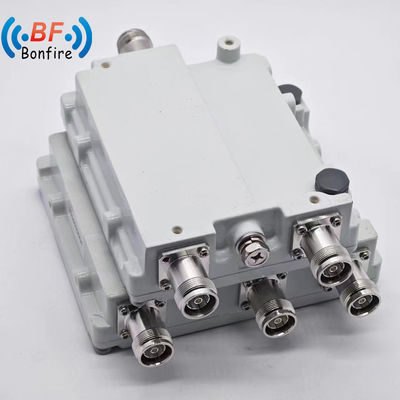 Квадразвуковой комбайнер 5g Mul RF Комбайнер Триплексер 1710-1880 1920-2170 2300-2400 2500-2700 МГц
