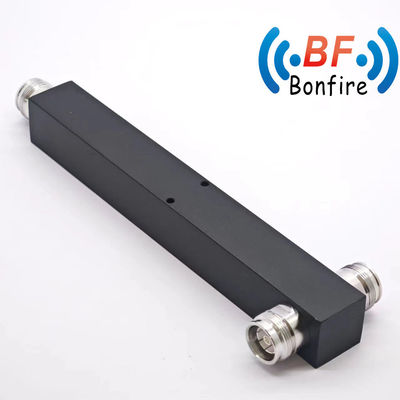698-6000MHz RF широкополосная связь 2 Way 4.3-10 F Power Splitter для сберегающих пространство установки