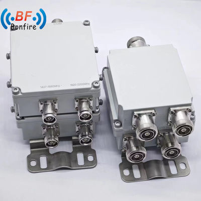 Служба обслуживания клиентов RF Diplexer 1710-1880 1920-2170 2300-2400 2500-2700 МГц Единое устройство -160 дБц