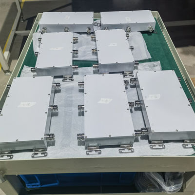 HCXXXXXXX 698-3800MHz 100W 3 в 3 наружу Внутренний гибридный соединитель NF для распределения сигнала