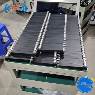 GPS 698-4000MHz RF Power Splitter с трехсторонним разделением P3 и женским разъемом DIN