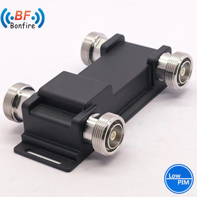 Внутренний/внешний IP65 698-3800MHz 2X2 гибридный комбинатор с низким Pim -160dbc 2 в 2