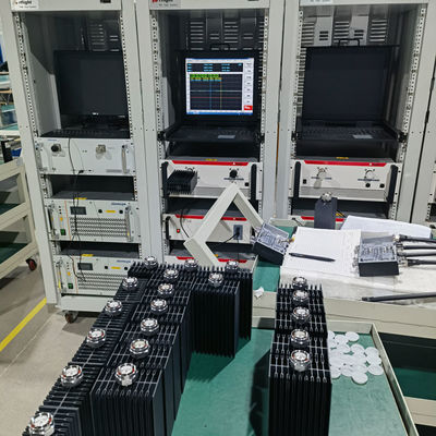 IP65 Показатель 200 Вт Низкая Пимная нагрузка RF Окончательная нагрузка 600-4000 МГц XC для внутренних / наружных помещений