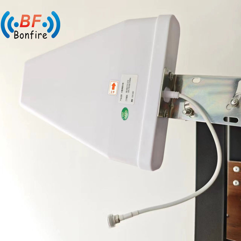 Полная полоса 698-4000 МГц 4G Yagi Log-Periodic Wireless Outdoor Communication Lpda Антенна