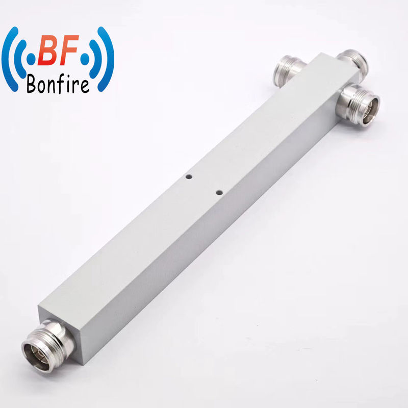 Внутренний/внешний IP65 GFQ-2400-6000MHz 3-сторонний разделитель питания 4.3-10 женский тип