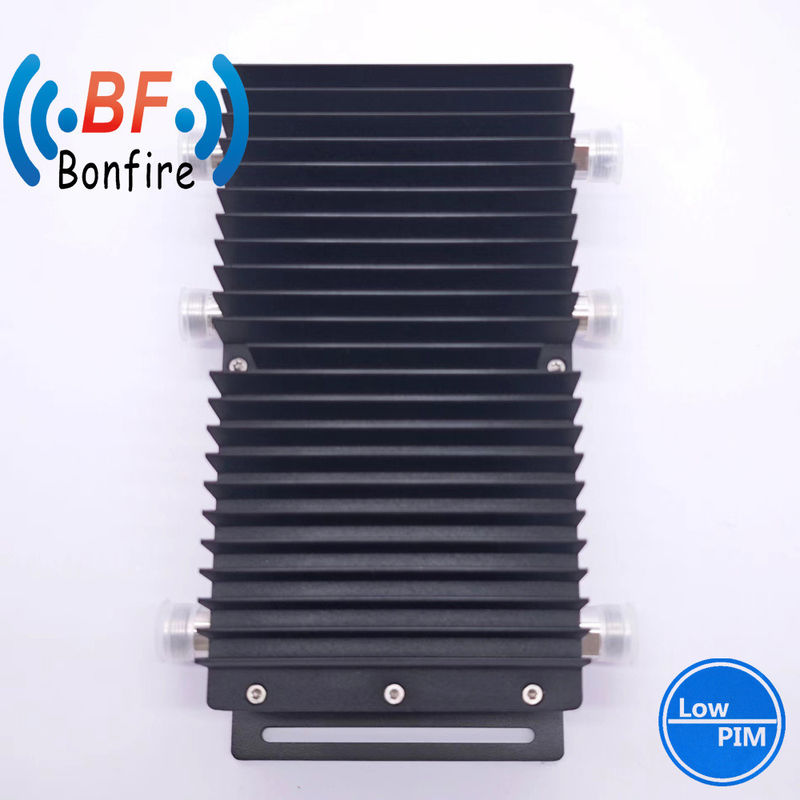 4.3-10 Женщина -160dbc 300W 4 в 4 из гибридный комбинатор для в здании Das 698-3800MHz